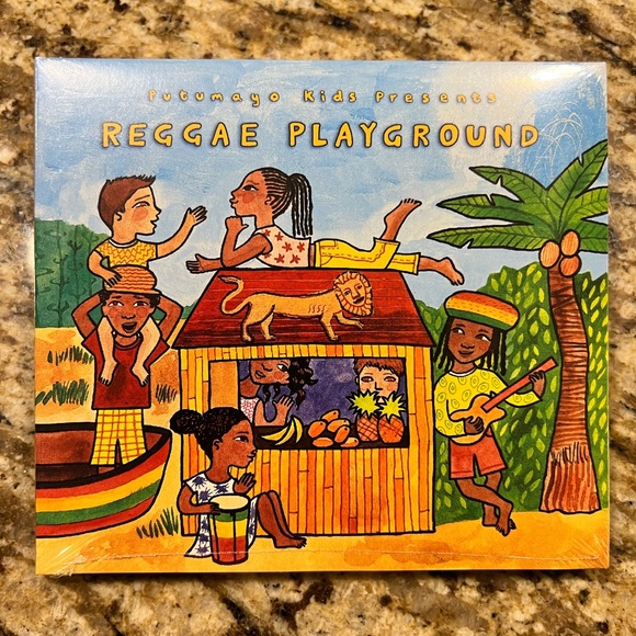 Putumayo Kids 4-CD pack - Reggae Playground, Sesame Street, Celtic & New Orleans - Picture 8 of 10
